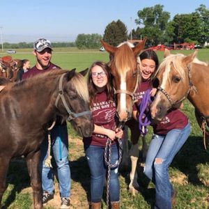 Meet your Posher, Hailey